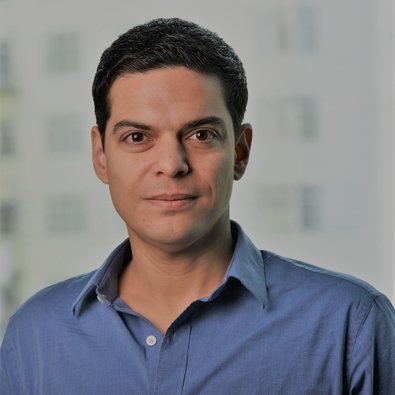 Dr Pablo Brito-Parada