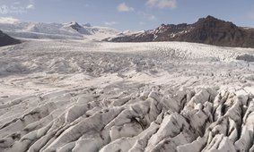 glacier-in-argentina-on-a-clear-sunny-day.jpg